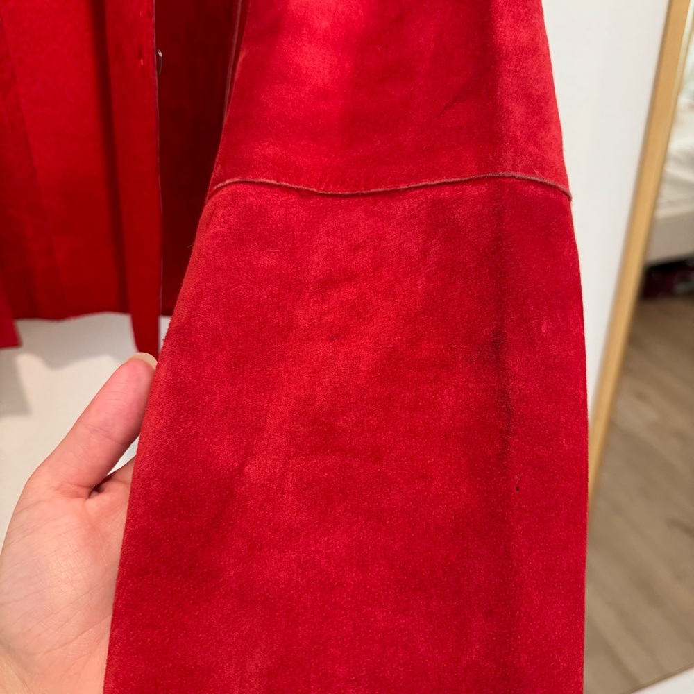 100% Leather VINTAGE Newport News Red Jacket - Picture 6 of 10